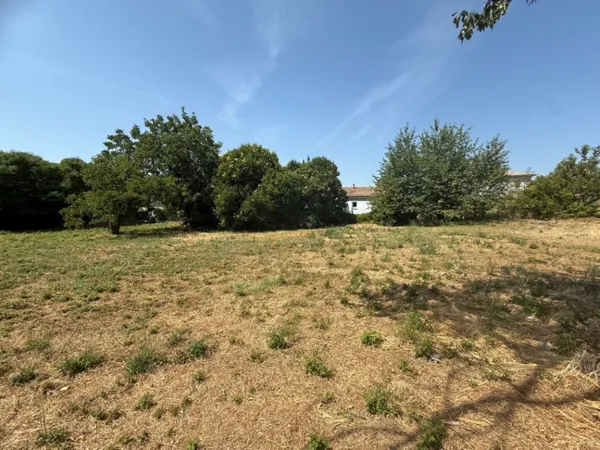 Terrain 308 m² 