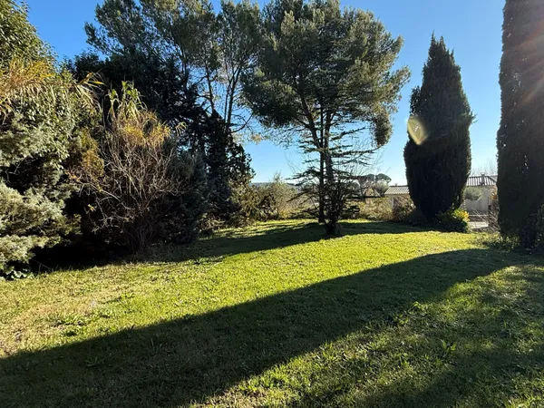 Terrain de 527 m2 avec vue dégagée 