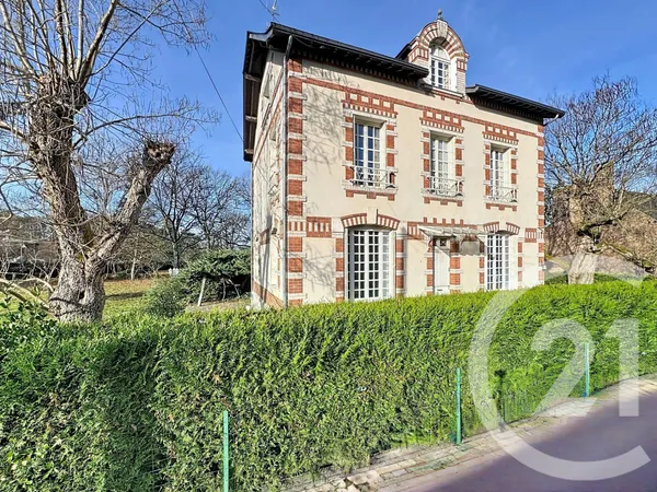 Maison 6 pièces 161 m² 
