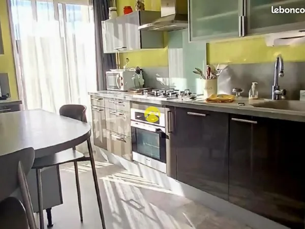 Appartement 4 pièces 84 m² 