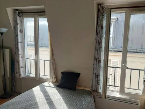Appartement 1 pièce 16 m² 