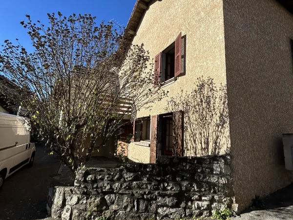 Maison 5 pièces 114 m² 