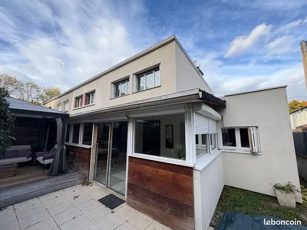 Maison 5 pièces 107 m² 