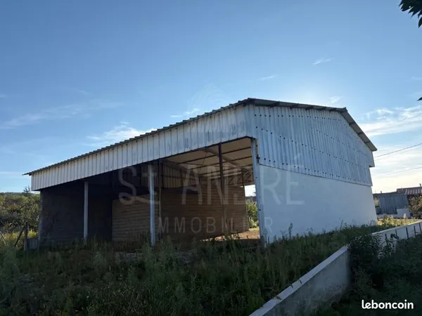 Terrain 2 200 m² Hauterives 