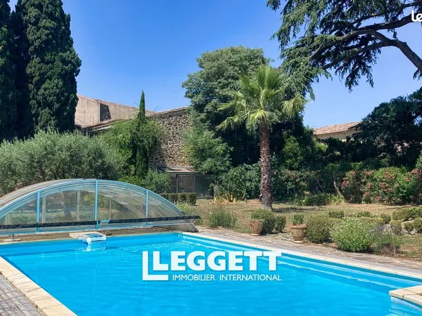 Maison 6 pièces 210 m² 