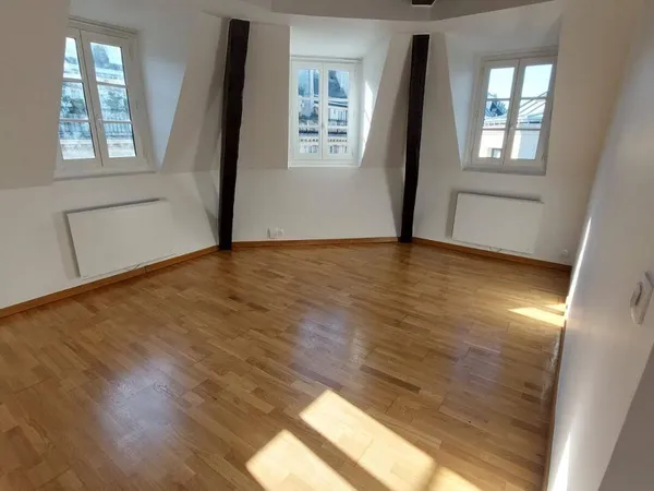 Appartement 2 pièces 64 m² 