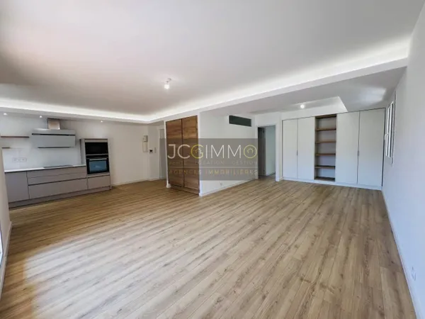 Appartement 3 pièces 76 m² 