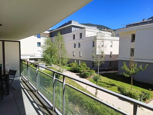 Appartement 3 pièces 58 m² 
