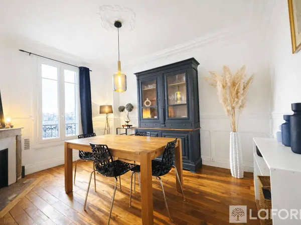 Appartement 4 pièces 53 m² 
