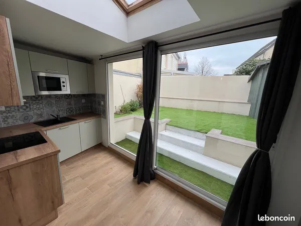 Maison avec grand patio au coeur de Plérin 