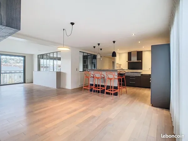 Appartement 4 pièces 110 m² 