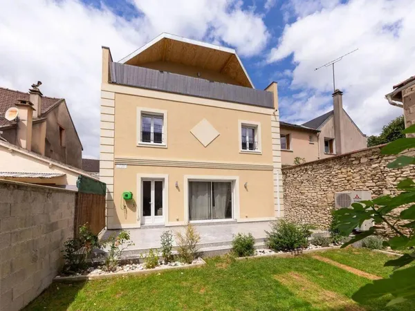 Maison 8 pièces 190 m² 