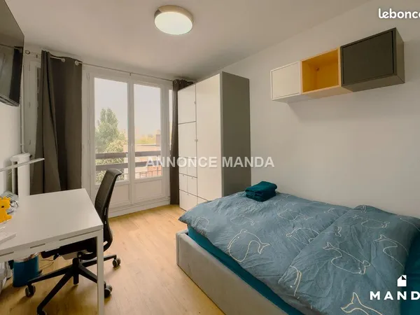 Chambre 6 pièces 10 m² 