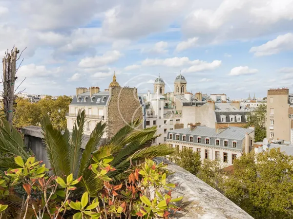 Paris 7e - SAINT-FRANCOIS XAVIER - Dernier étage - 3 pièces - 55m² Carrez - 2 chambres - Terrasse 