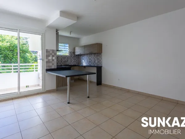 Appartement F2 - 643€ CC - Libre le 19/12/2025 