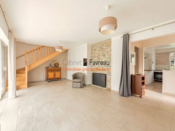 Maison 7 pièces 159 m² 
