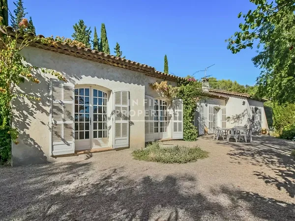 MAISON DE CHARME 
