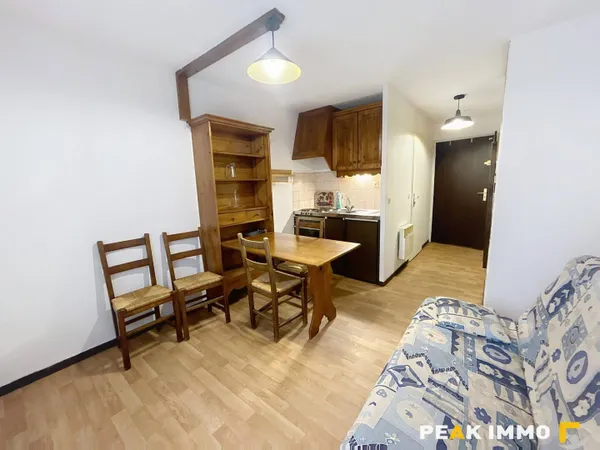 Studio 1 pièce 18 m² 