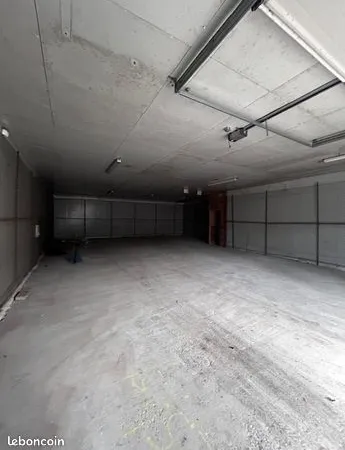 Box de stockage 15 m² 