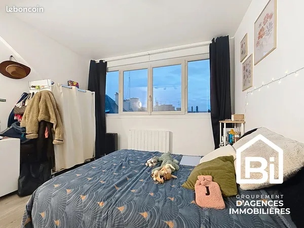 Studio 1 pièce 16 m² 