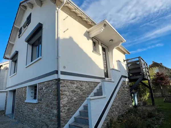 Maison de ville d une surface utile de 116m2 
