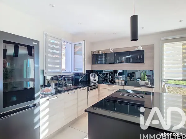Maison 6 pièces 150 m² 