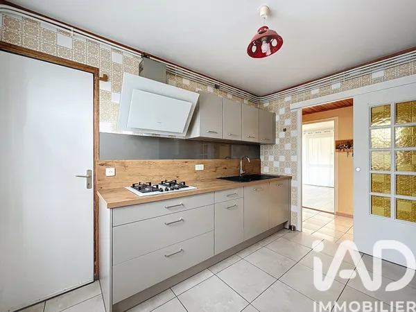 Appartement 3 pièces 77 m² 