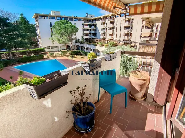PERPIGNAN LAS COBAS, Résidence avec piscine T3/4 TERRASSE PARKI 