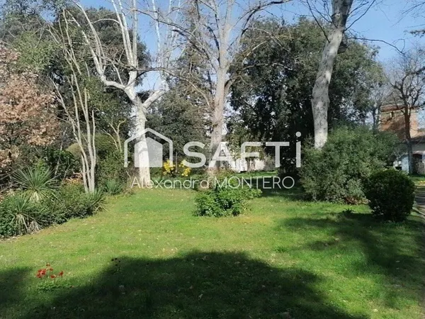 Propriété 4 pièces 98 m² 