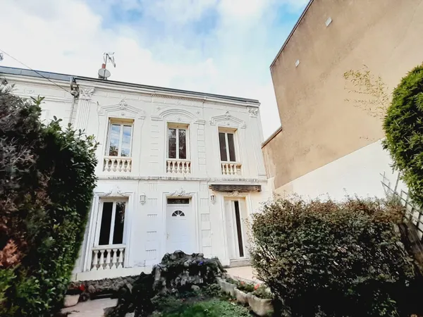 Maison 5 pièces 137 m² 