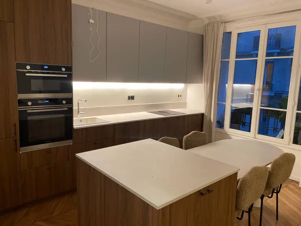 À louer - Appartement meublé rénové par architecte en 2025 - Quartier Vaugirard / Porte de 