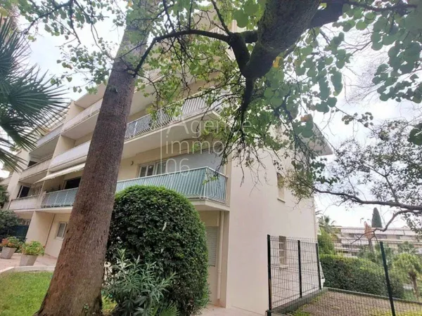 Immeuble de rapport 439 m² 