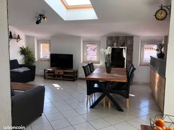 Appartement T3 lumineux La Crau 