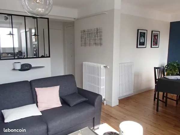 Location meublee nantes republique 69m² 1070 cc 
