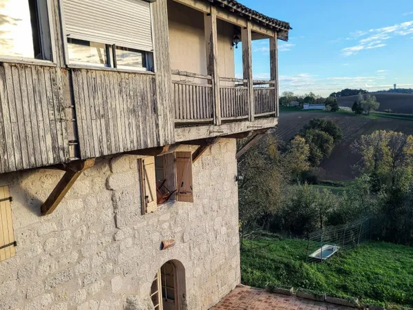 Propriété 15 pièces 556 m² 