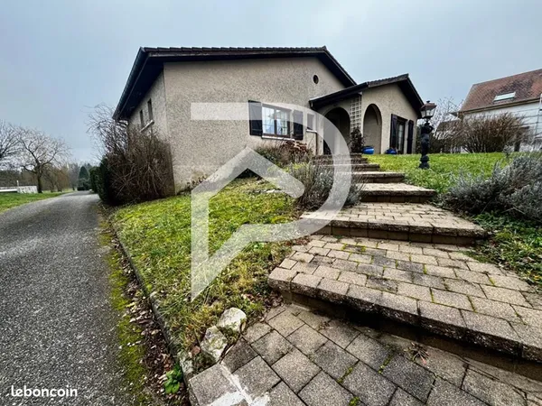 Maison 5 pièces 109 m² 