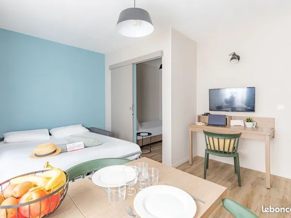 Studio 1 pièce 23 m² 