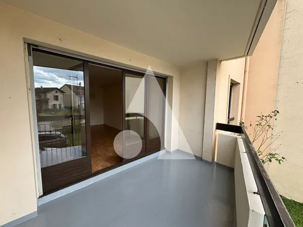 Appartement Neufchateau 3 pièce(s) 78.74 m2 