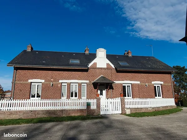Maison 8 pièces 214 m² 