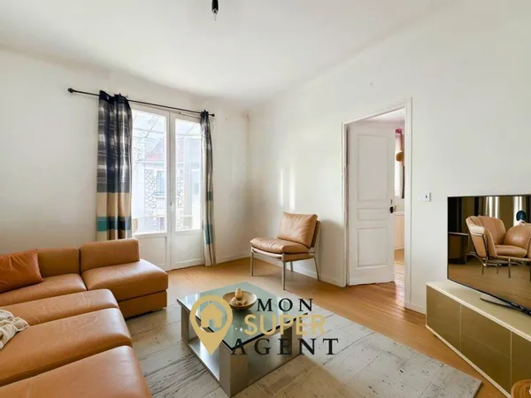 Boutique 3 pièces 61 m² 