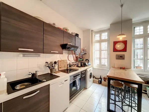PERPIGNAN - APPARTEMENT 3 PIECES EN REZ DE CHAUSSE AVEC PATI 