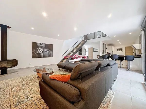 Maison 5 pièces 153 m² 