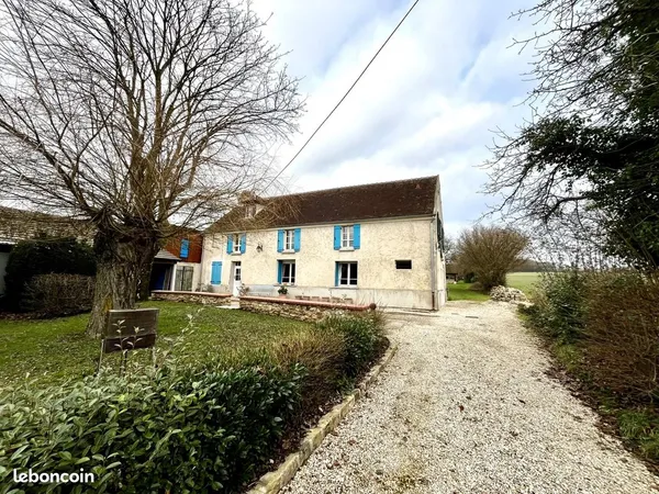 Maison 6 pièces 160 m² 