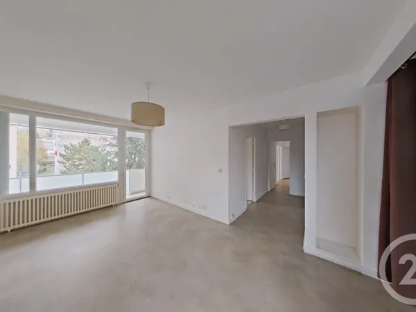 Appartement 4 pièces 66 m² 