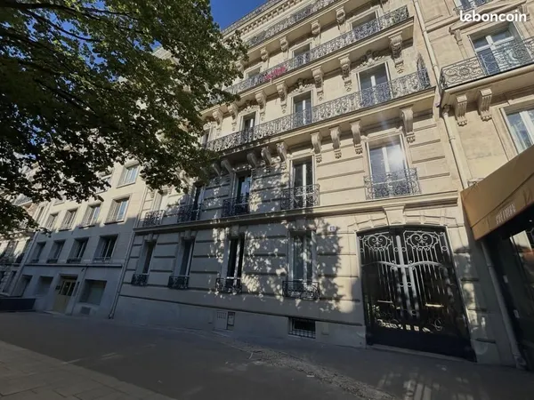 Bureau 263 m² 