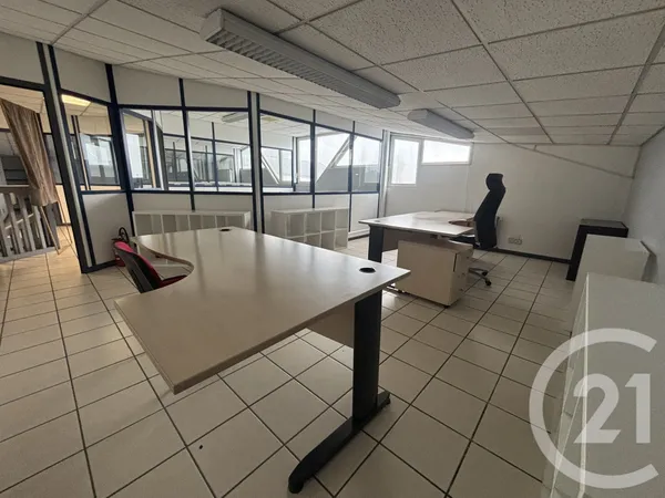 Bureau 28 m² 