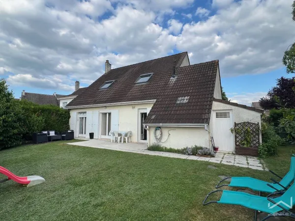 Maison 6 pièces 147 m² 