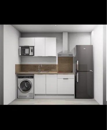 Studio meublé - 27 m2- Rénové à neuf - Clim - Lunel centre - RDC 