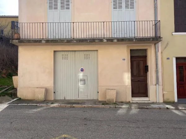 Maison Pourcieux 7 pièce(s) 150 m2 