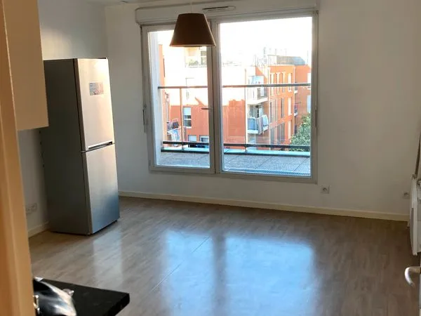 Apparemment 2 pièces 40m2 avec terrasse 